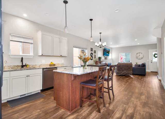 Property at 2452 Shenandoah Dr, Hailey, ID 83333, 3 beds, 3 baths