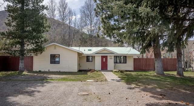 Photo of 721 S River St, Hailey, ID 83333