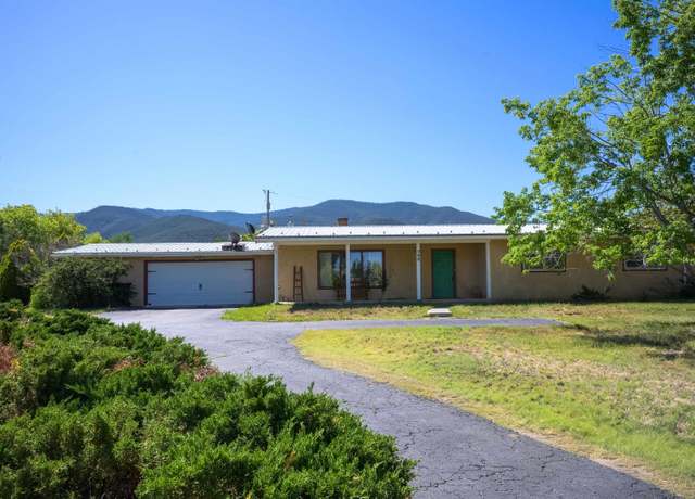 Property at 560 Camino Coronado, Taos, NM 87571, 3 beds, 2 baths