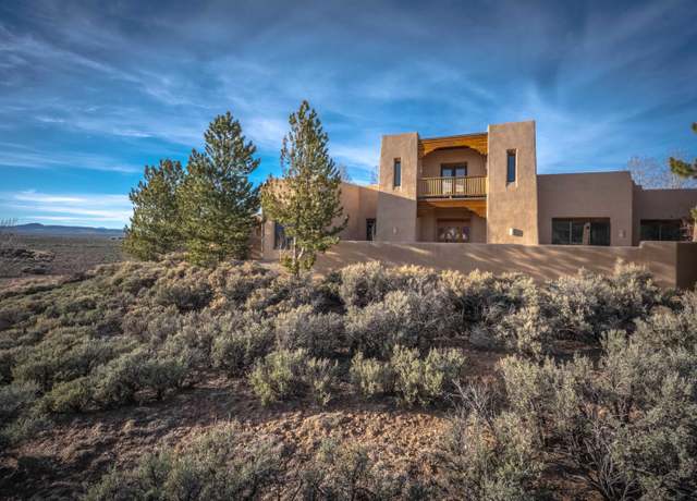 Property at 10 Los Cordovas Dr, Taos, NM 87571, 5 beds, 4.5 baths