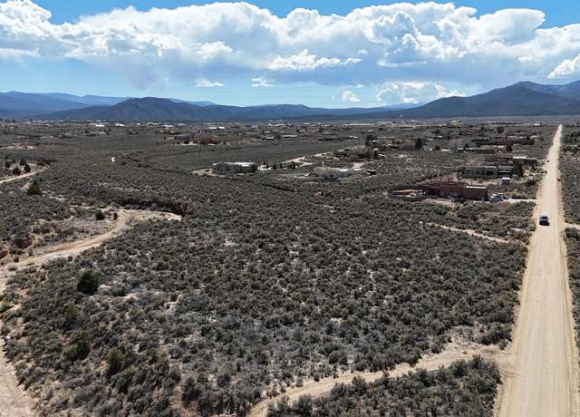 Property at 85 Vista Linda Rd, Ranchos De Taos, NM 87557