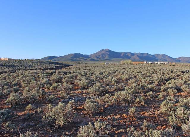 Property at 63 Baird Dr, Ranchos De Taos, NM 57557