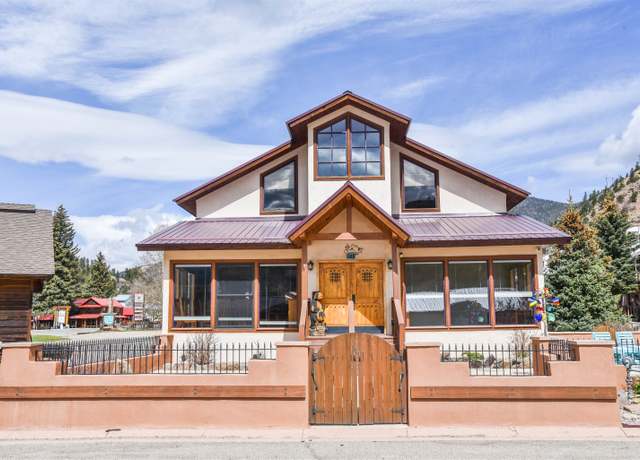 Property at 105 Jay Hawk Trl, Red River, NM 87558, 4 beds, 3.5 baths
