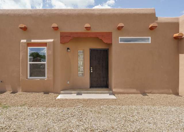 Property at 5 Archuleta Rd, Ranchos De Taos, NM 87557, 4 beds, 2 baths