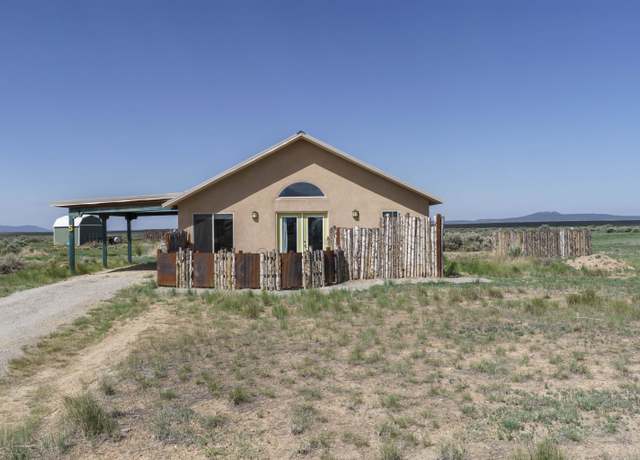 Property at 5 Sacred Vis, El Prado, NM 87529, 2 beds, 1 bath