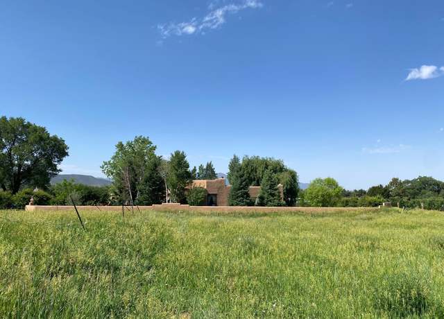 Property at 570 Baca Ln, Taos, NM 87571, 3 beds, 2.5 baths