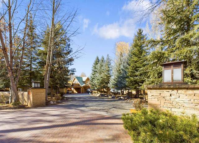 Property at 410 Burch Street Unit 10a St Unit 10A, Taos, NM 87571, 2 beds, 2 baths