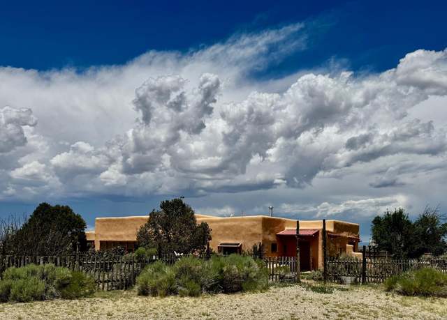 Property at 148 West Romero Rd, Ranchos De Taos, NM 87557, 3 beds, 2 baths