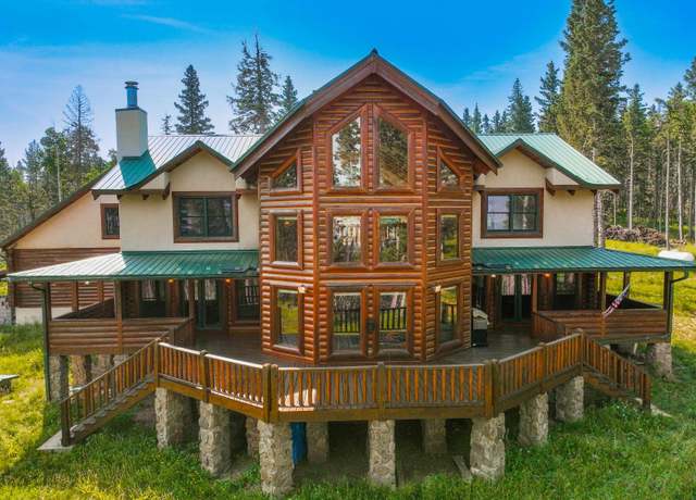 Property at 236 Hinz Dr, Angel Fire, NM 87710, 3 beds, 2.5 baths
