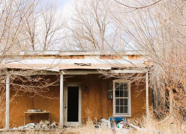 Property at 10 Garcia Rd, Questa, NM 87556, 3 beds, 2 baths