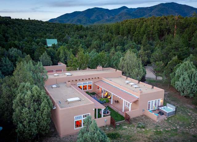 Property at 161 Duval Rd, El Prado, NM 87529, 3 beds, 3 baths