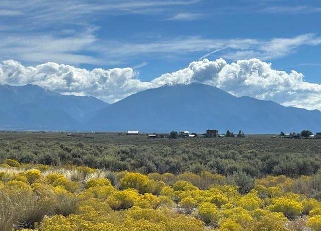 Property at 2D Mono Vista Rd, El Prado, NM 87529