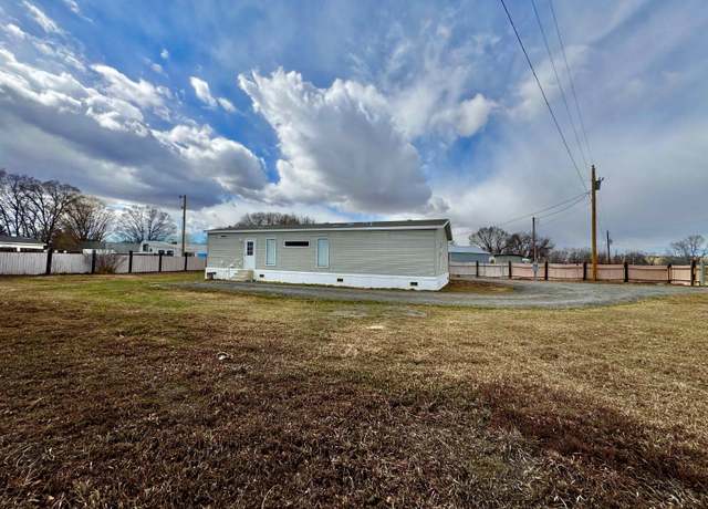 Property at 615 Duran Ln, Taos, NM 87571, 3 beds, 2 baths