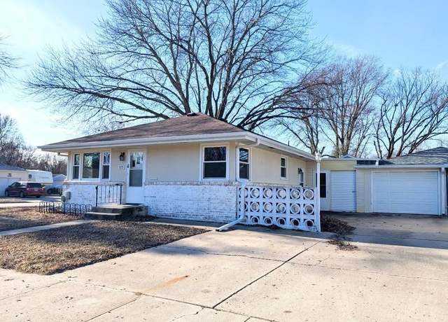 Property at 703 8th Ave W, Spencer, IA 51301, 2 beds, 1 bath