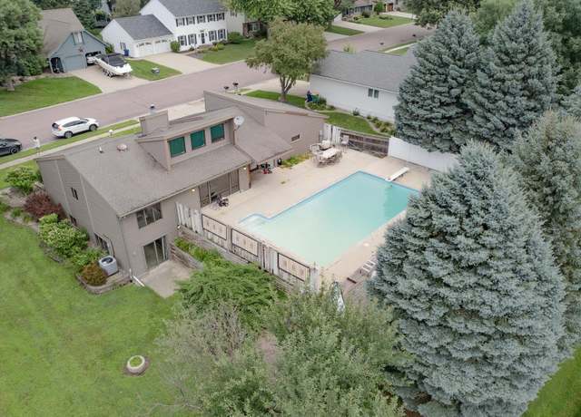 Property at 941 28th. St. St, Spirit Lake, IA 51360, 3 beds, 2 baths