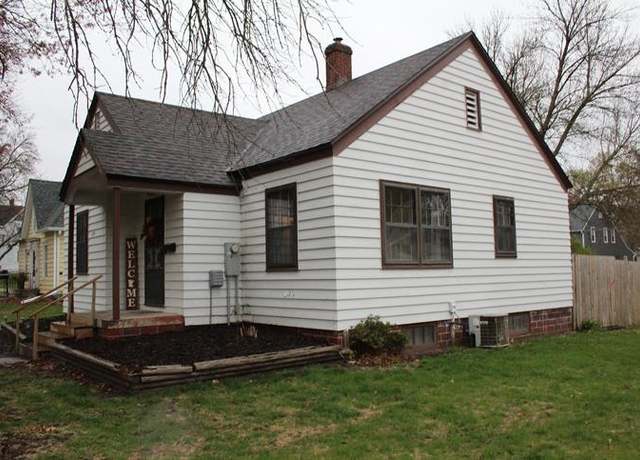 Property at 1114 N 6th St, Estherville, IA 51334, 4 beds, 2 baths