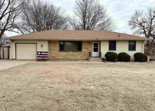 Property at 422 11th Ave W, Spencer, IA 51301, 3 beds, 1 bath