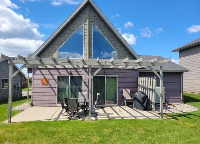 Property at 290 240th Ave #65, Arnolds Park, IA 51331, 3 beds, 2 baths