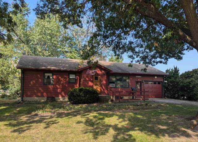 Property at 1501 L Ave Ave, Milford, IA 51351, 3 beds, 1.5 baths