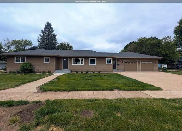 Property at 1105 W 5th St, Spencer, IA 51301, 5 beds, 2 baths