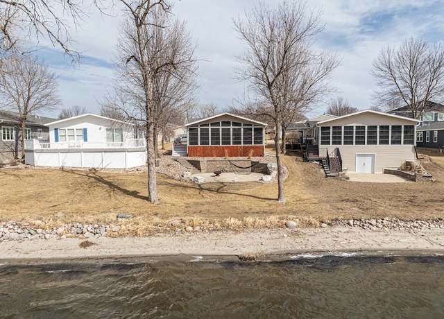 Property at 1213 Sunshine Run, Arnolds Park, IA 51331, 3 beds, 2 baths