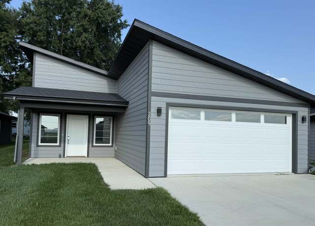 Property at 209 34th Ave W, Spencer, IA 51301, 2 beds, 1 bath