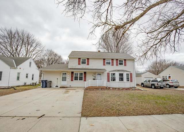 Property at 508 W 11th St. St, Spencer, IA 51301, 6 beds, 2 baths