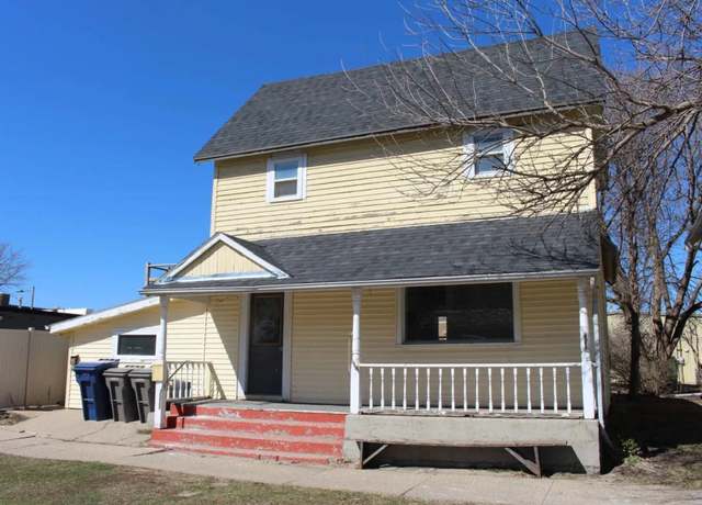 Property at 9 E 2nd St, Spencer, IA 51301, 2 beds, 1 bath