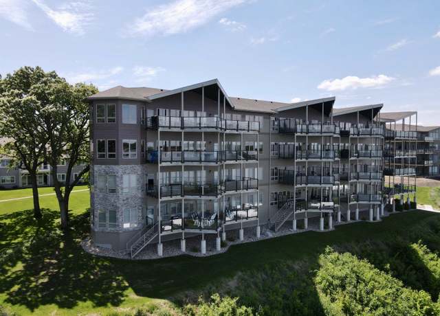 Property at 465 240th Ave #205, Arnolds Park, IA 51331, 4 beds, 3 baths