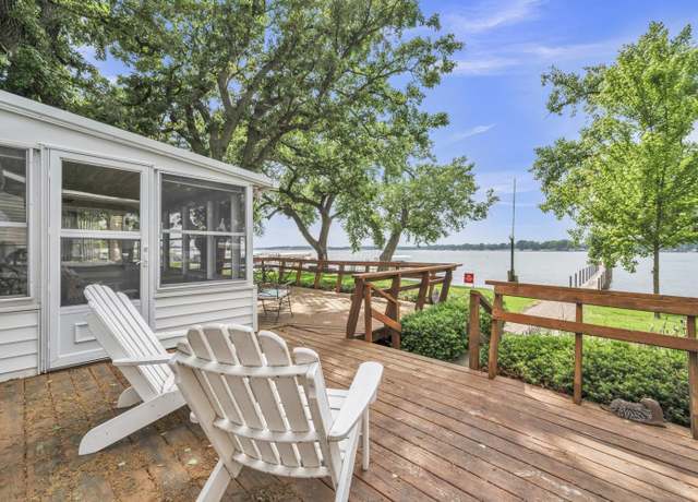 Property at 24664 182nd St, Spirit Lake, IA 51360, 4 beds, 2 baths