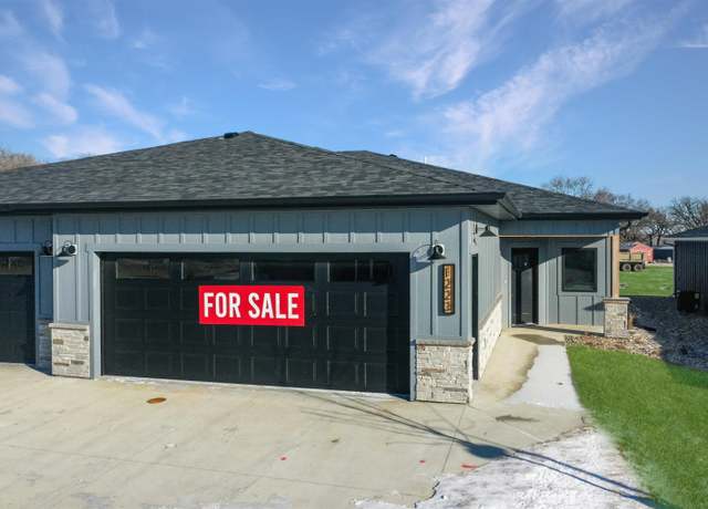 Property at 1223 Lower Loop, Arnolds Park, IA 51331, 3 beds, 2 baths