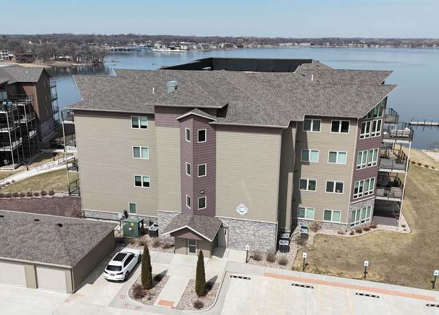 Property at 580 Linden Dr #402, Arnolds Park, IA 51331, 3 beds, 2 baths