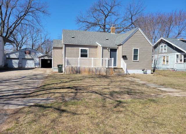Property at 503 Monroe St, Emmetsburg, IA 50536, 3 beds, 1 bath
