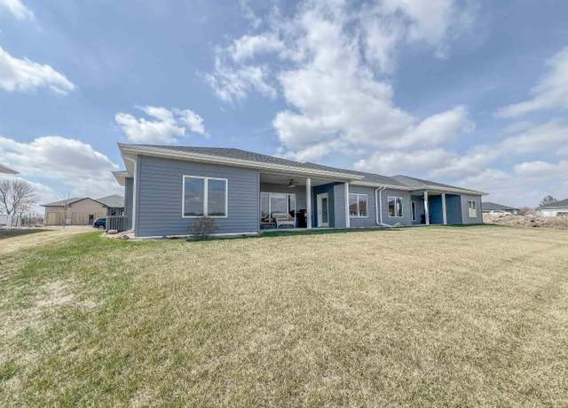 Property at 3212 Prairie Meadow Dr Unit A, Milford, IA 51351, 3 beds, 2 baths