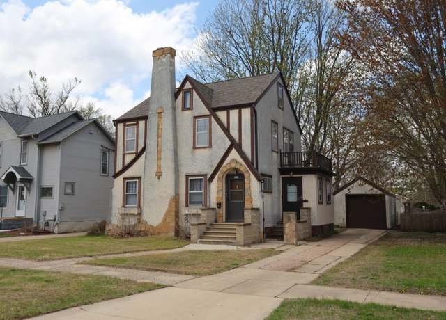 Property at 517 N 7th St, Estherville, IA 51334, 5 beds, 1.5 baths