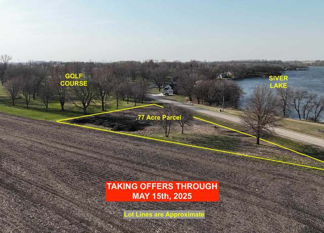 Property at 101 Country Club Dr, Lake Park, IA 51347