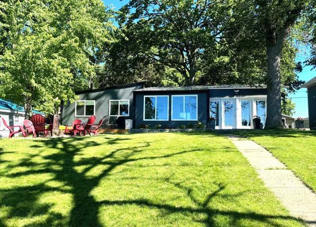 Property at 24641 Mcclelland Dr, Spirit Lake, IA 51360, 3 beds, 1 bath