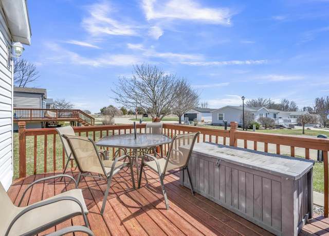 Property at 706 Mallard Creek Dr Dr, Arnolds Park, IA 51331, 3 beds, 2 baths