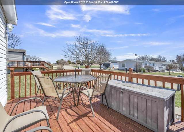Property at 706 Mallard Creek Dr Dr, Arnolds Park, IA 51331, 3 beds, 2 baths