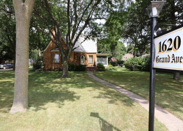 Property at 1620 N Grand Ave, Spencer, IA 51301, 4 beds, 2.5 baths
