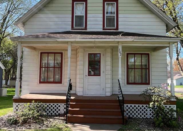 Property at 502 E 10th St, Spencer, IA 51301, 4 beds, 1 bath