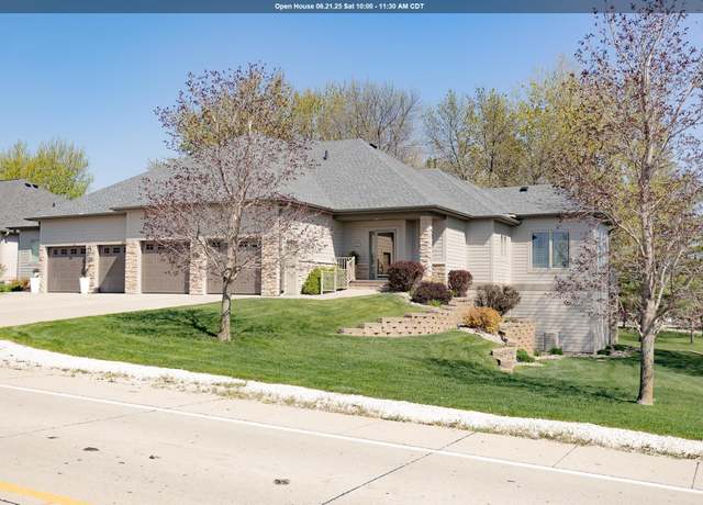 Property at 269 202nd St, Arnolds Park, IA 51331, 3 beds, 2.5 baths