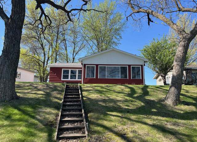 Property at 25650 Pasture Rd #9, Spirit Lake, IA 51360, 3 beds, 1 bath