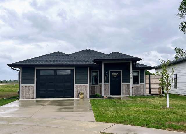 Property at 3210 W 3rd St, Spencer, IA 51301, 2 beds, 1 bath