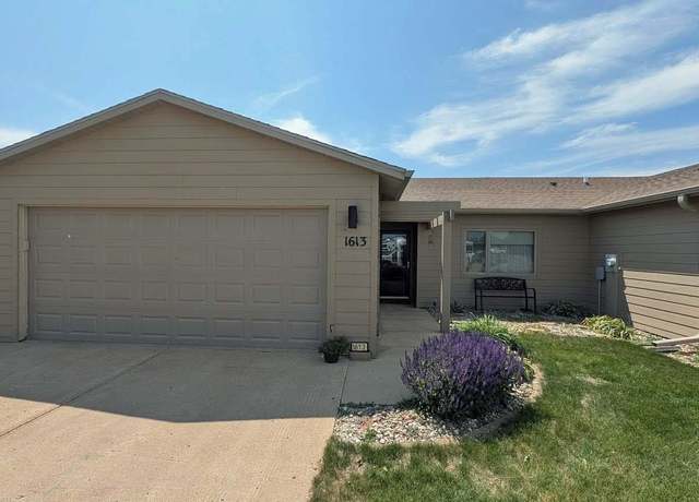 Property at 1613 11th Ave. Ave W, Spencer, IA 51301, 2 beds, 2 baths