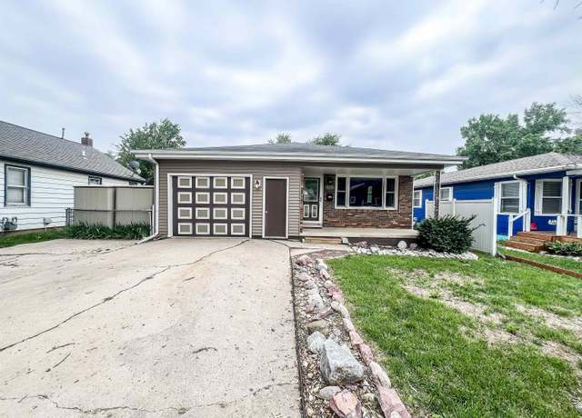 Property at 509 P Ave, Milford, IA 51351, 3 beds, 2 baths