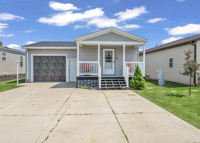 Property at 3200 Okoboji Ave #106, Milford, IA 51351, 2 beds, 1 bath