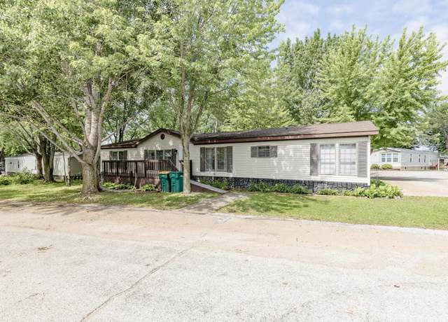 Property at 806 28th St St #85, Milford, IA 51351, 3 beds, 2 baths
