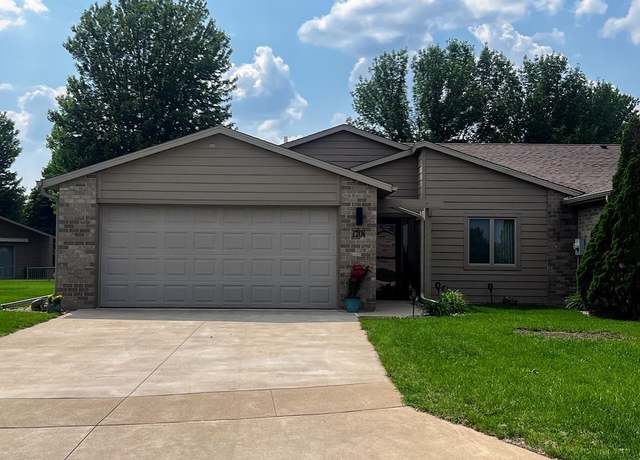 Property at 1701 Patricia Ave, Spencer, IA 51301, 2 beds, 2 baths