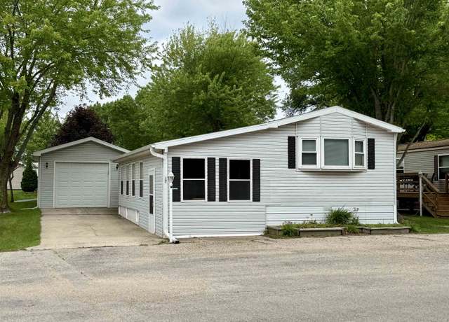 Property at 806 28th St #17, Milford, IA 51351, 2 beds, 1 bath